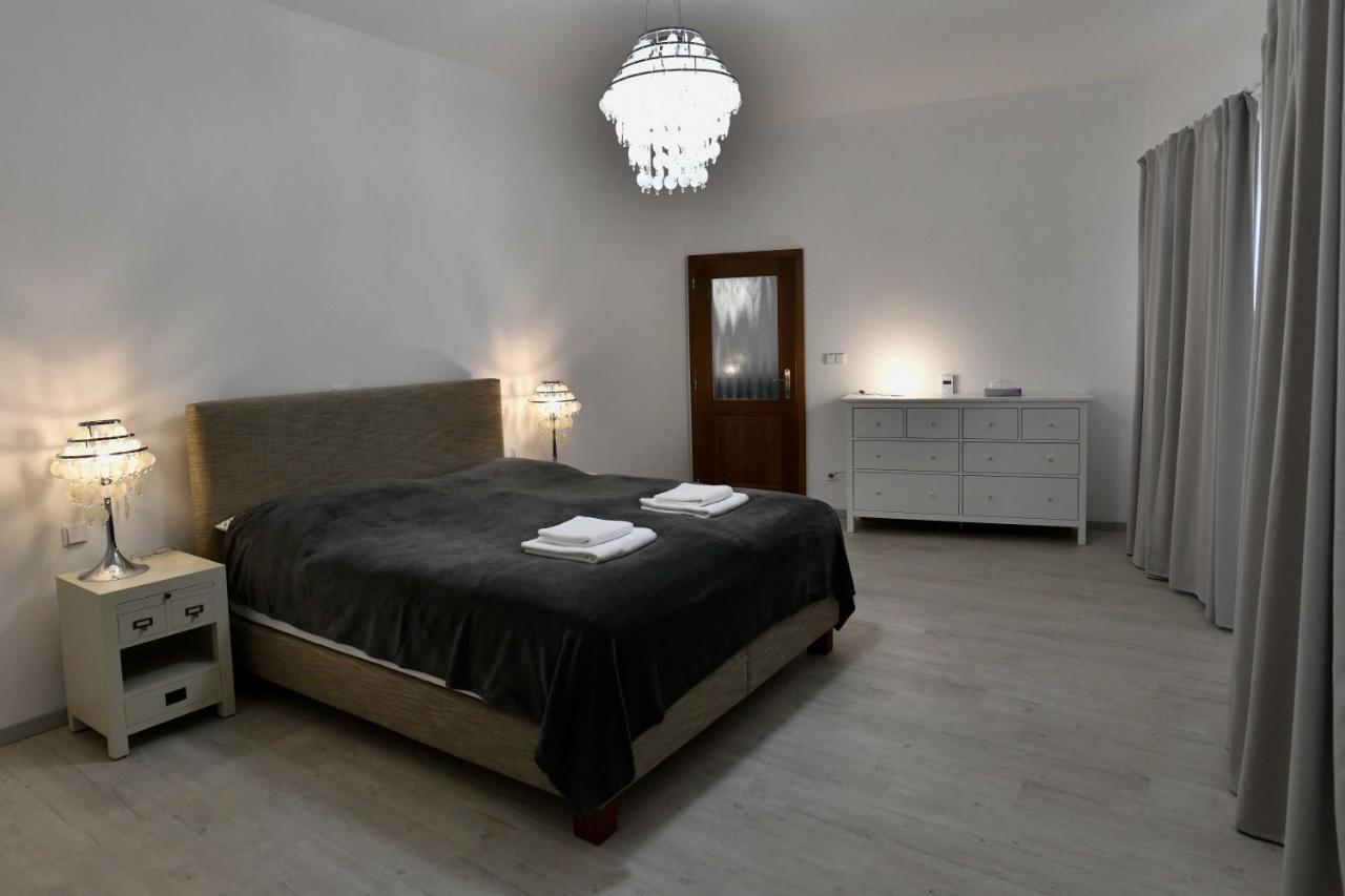 Bed&Bike Прахатице Экстерьер фото