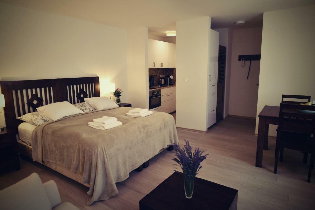Bed&Bike Прахатице Экстерьер фото